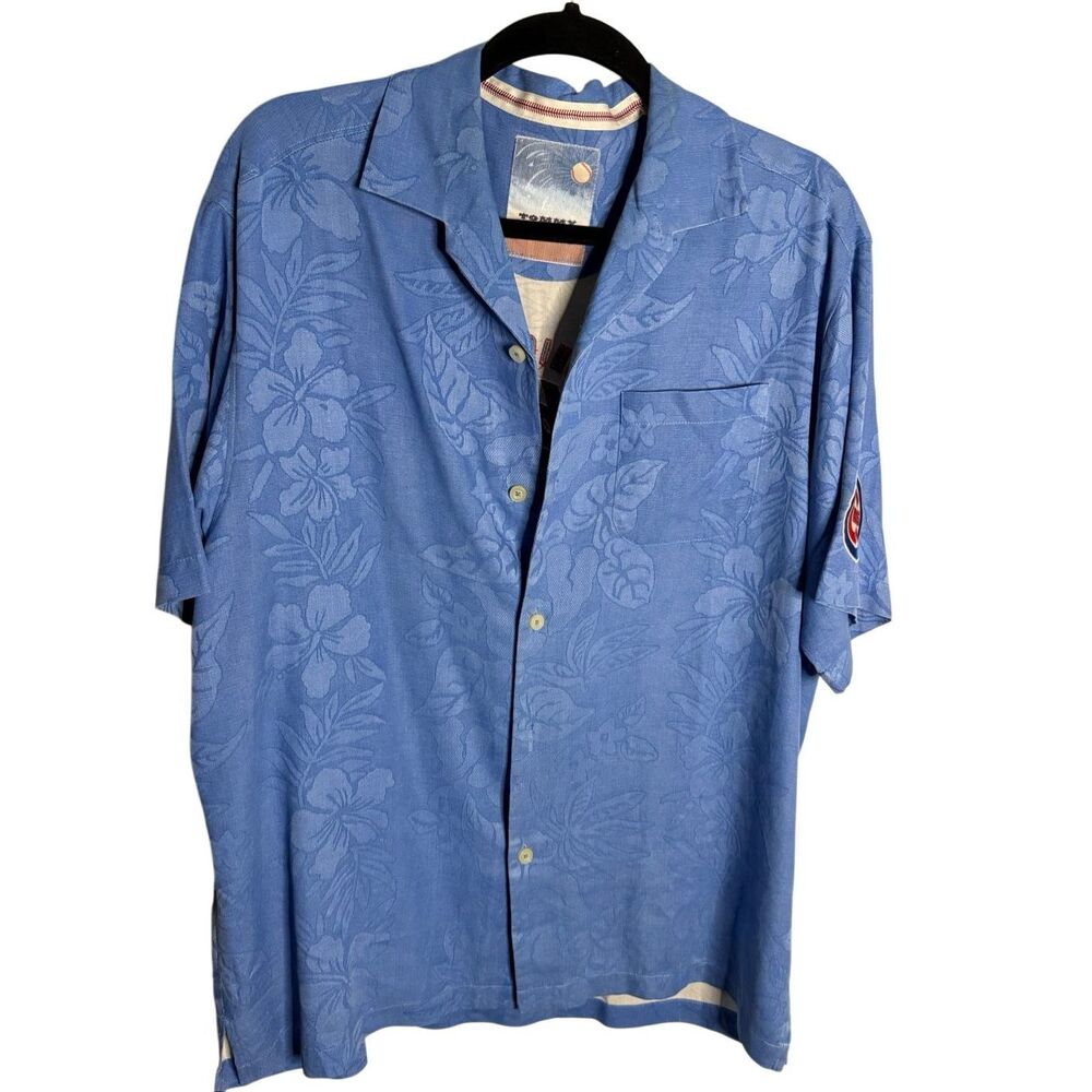 Tommy Bahama Baseball Cubs Silk Button Front Men’s Size Medium